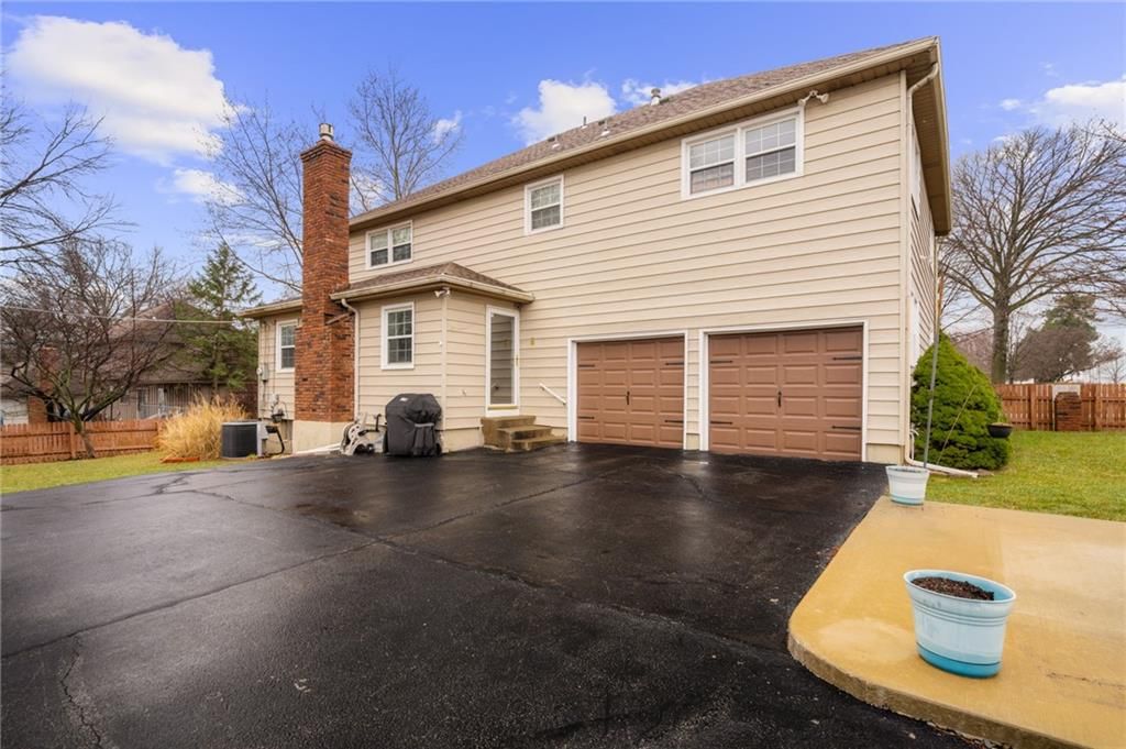 9501 Riggs Street — photo 23