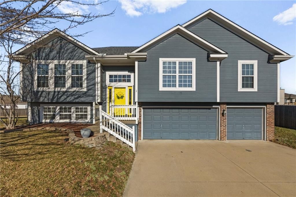 2109 NW Sweetgum Court — photo 4