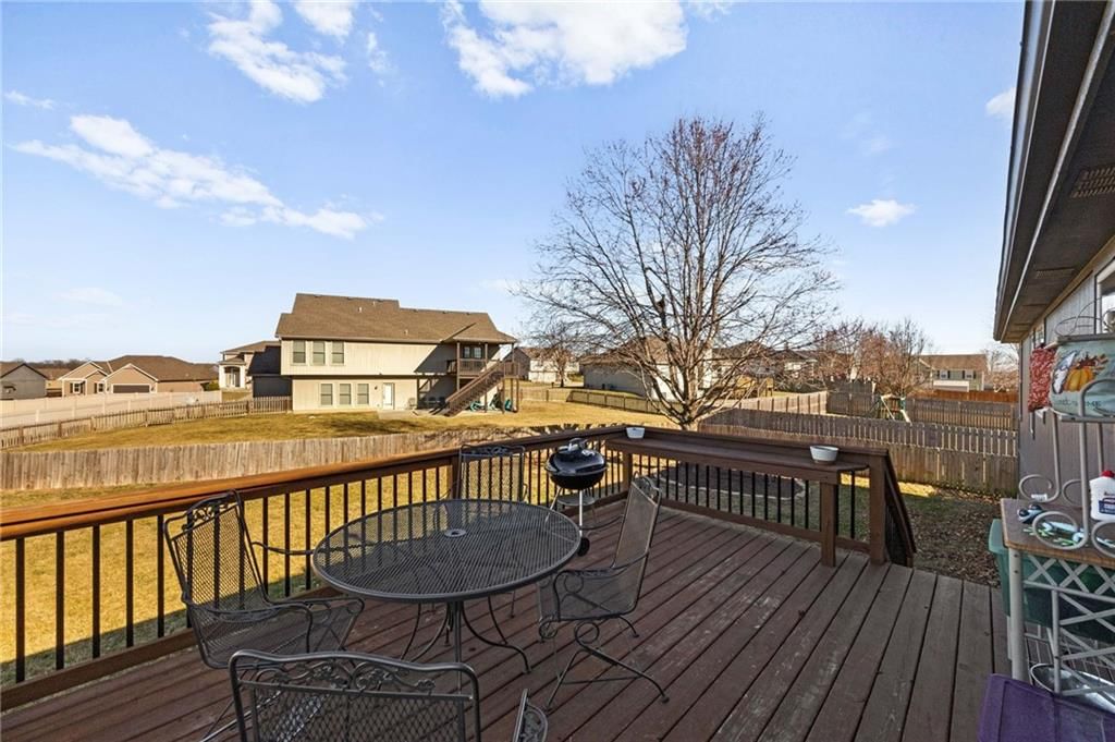 2109 NW Sweetgum Court — photo 38