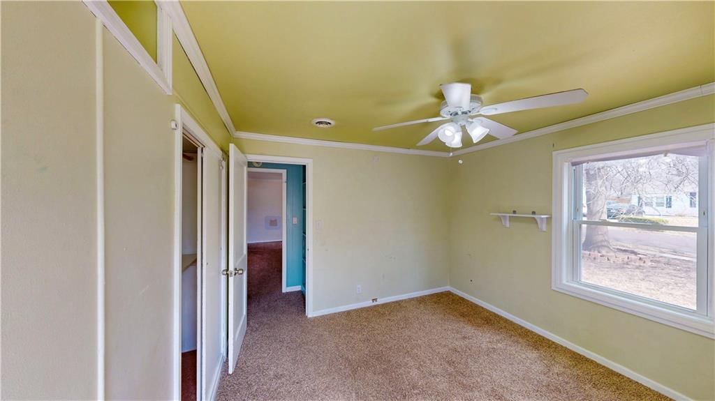 7712 Robinson Street — photo 10