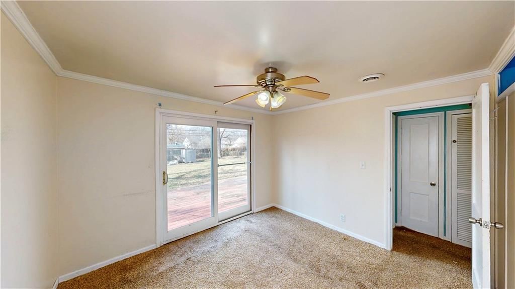 7712 Robinson Street — photo 14