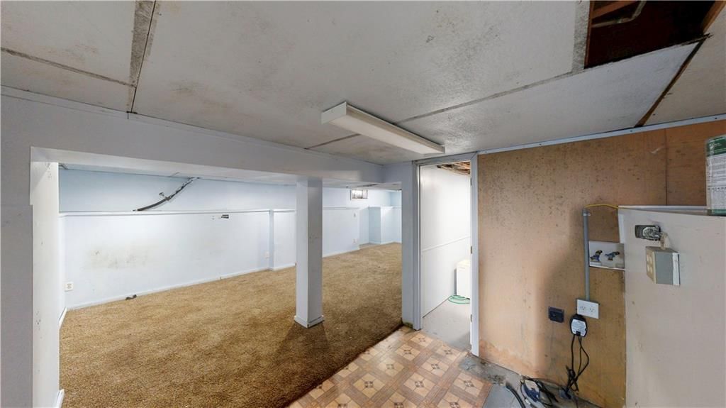 7712 Robinson Street — photo 18