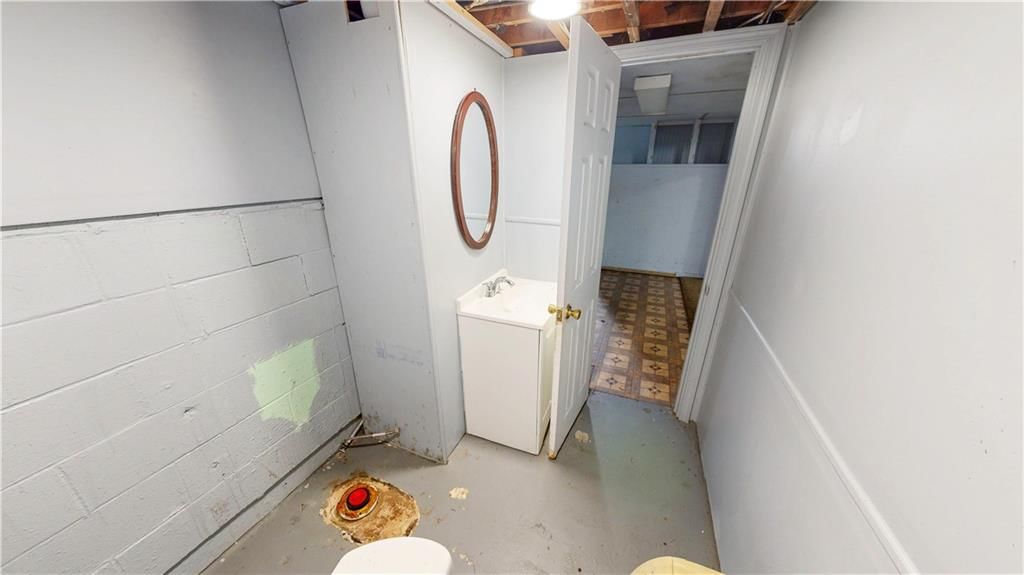 7712 Robinson Street — photo 22