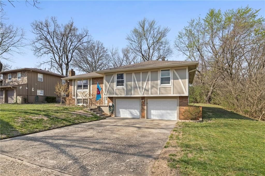 116 E 98th Street, Kansas City, MO