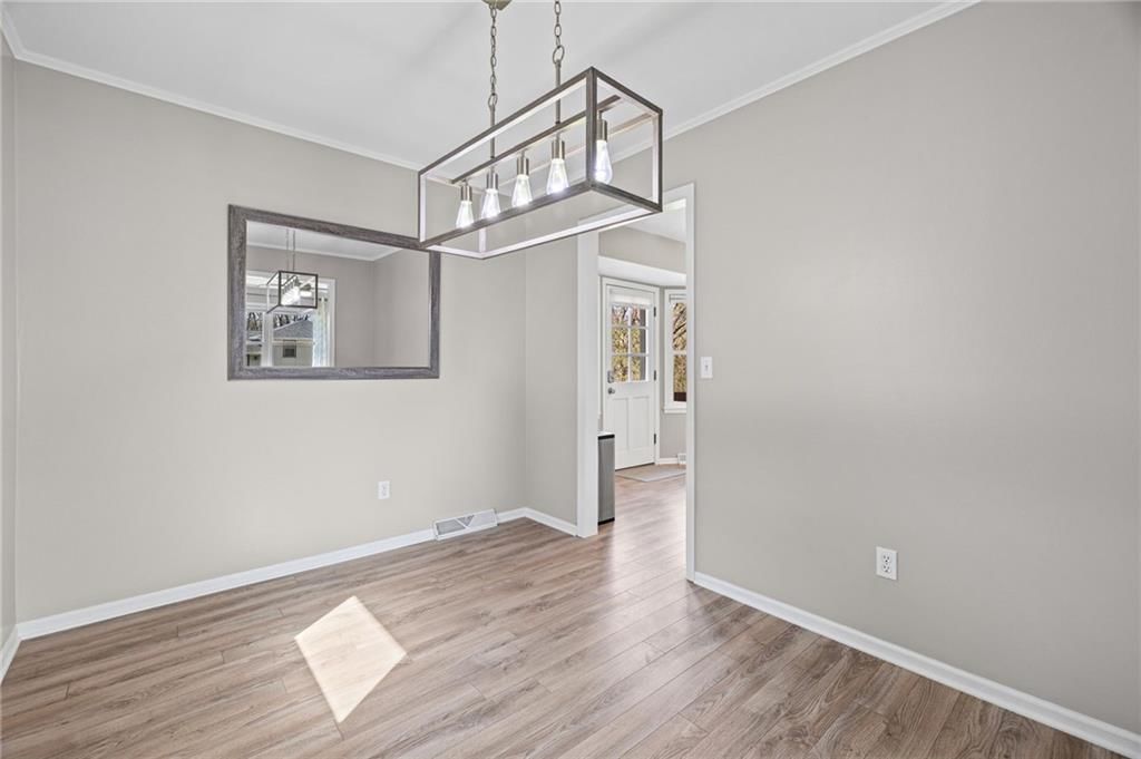 116 E 98th Street — photo 10