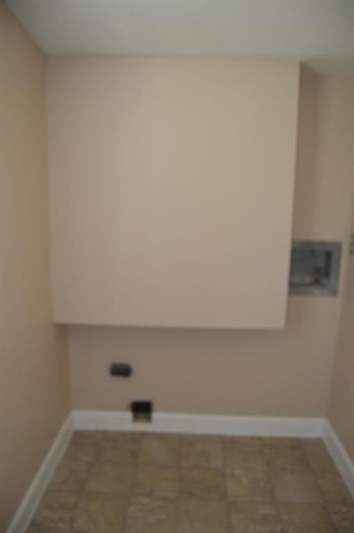 1127 Queens Place Street — photo 23