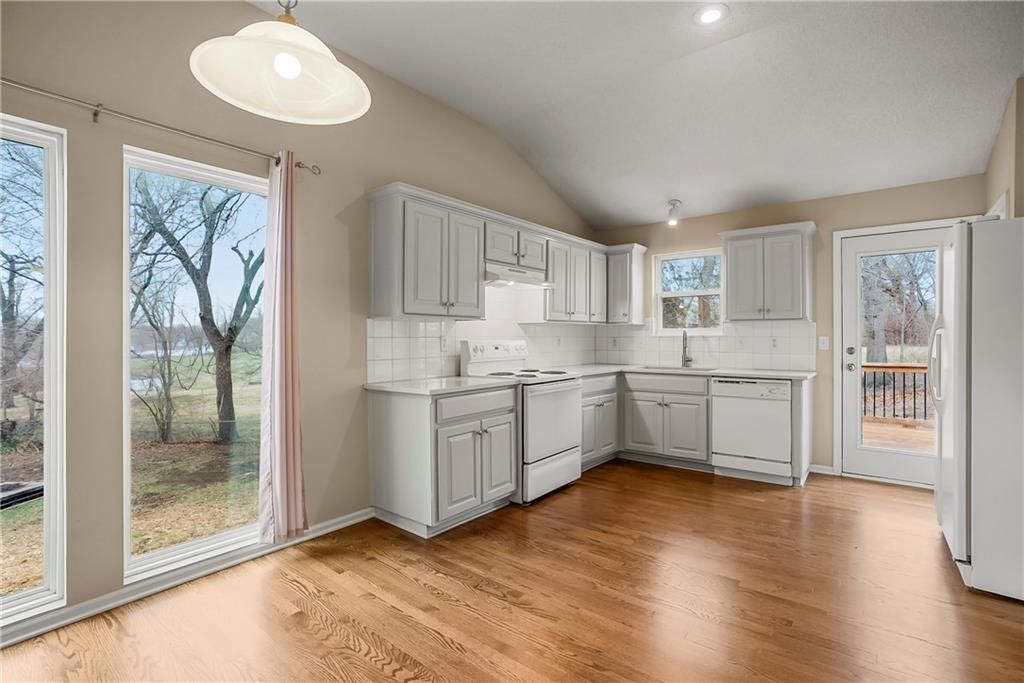 5941 E Richards Drive — photo 8