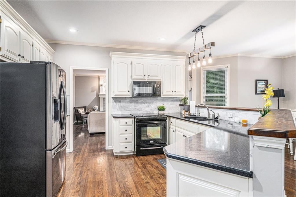 7325 OAKVIEW Street — photo 16
