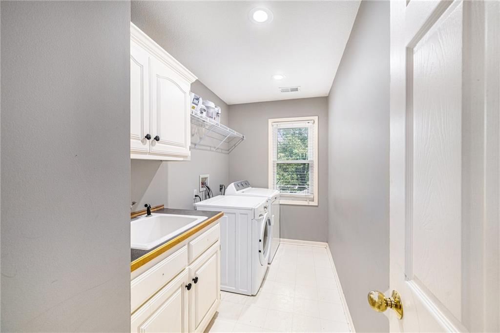 7325 OAKVIEW Street — photo 31