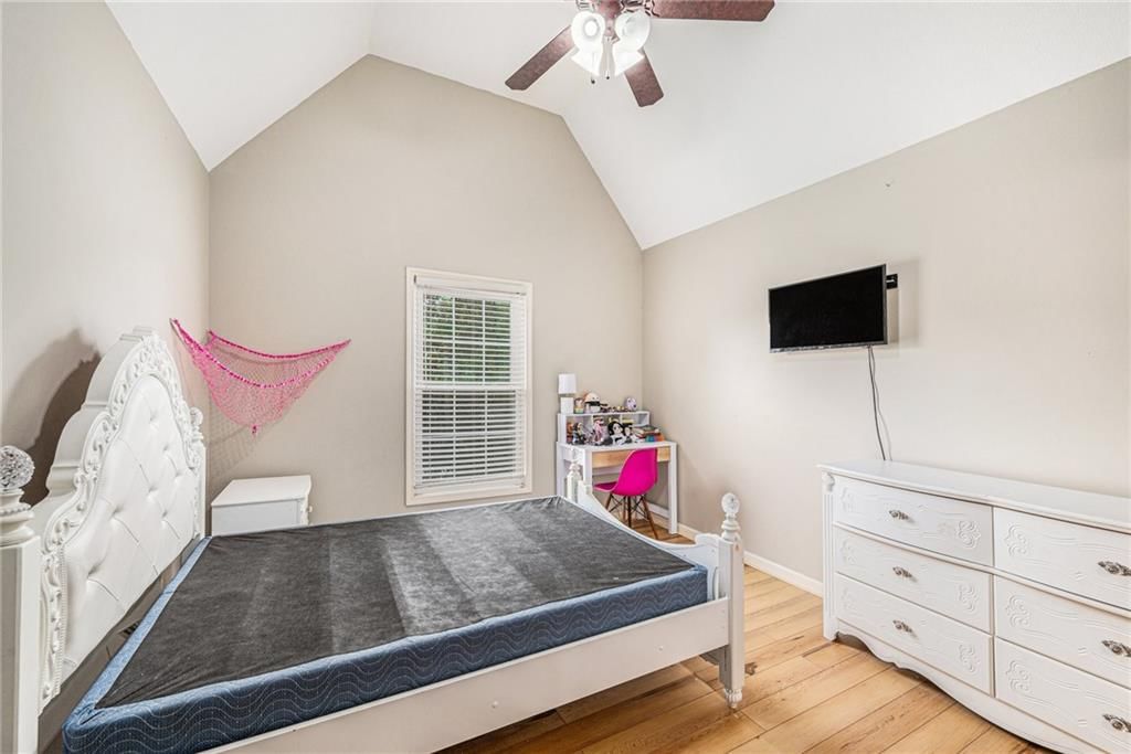7325 OAKVIEW Street — photo 35