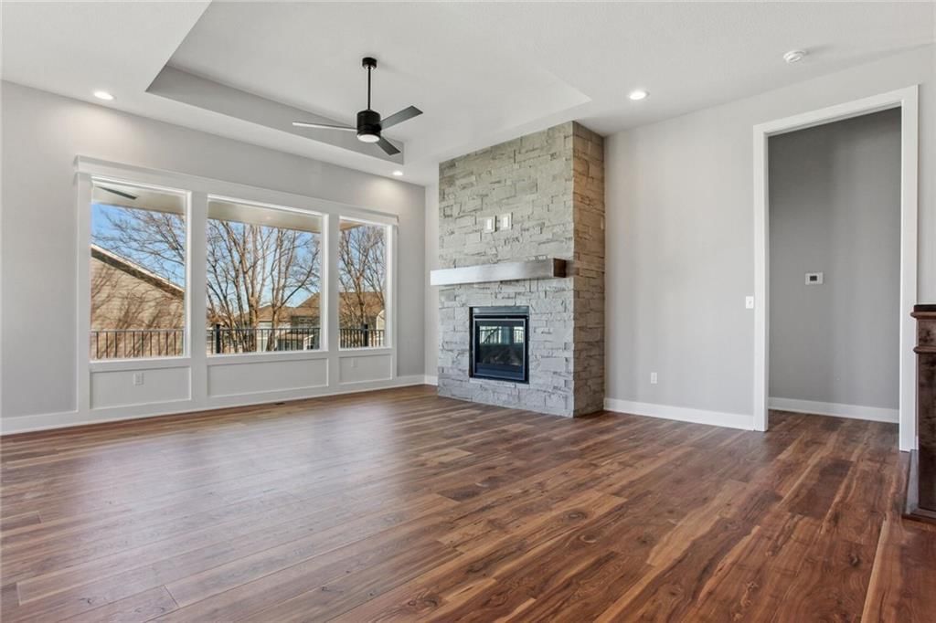 17008 W 172nd Ter Street — photo 4