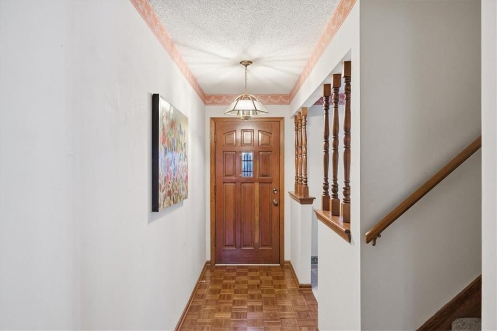 5628 Earnshaw Street — photo 3