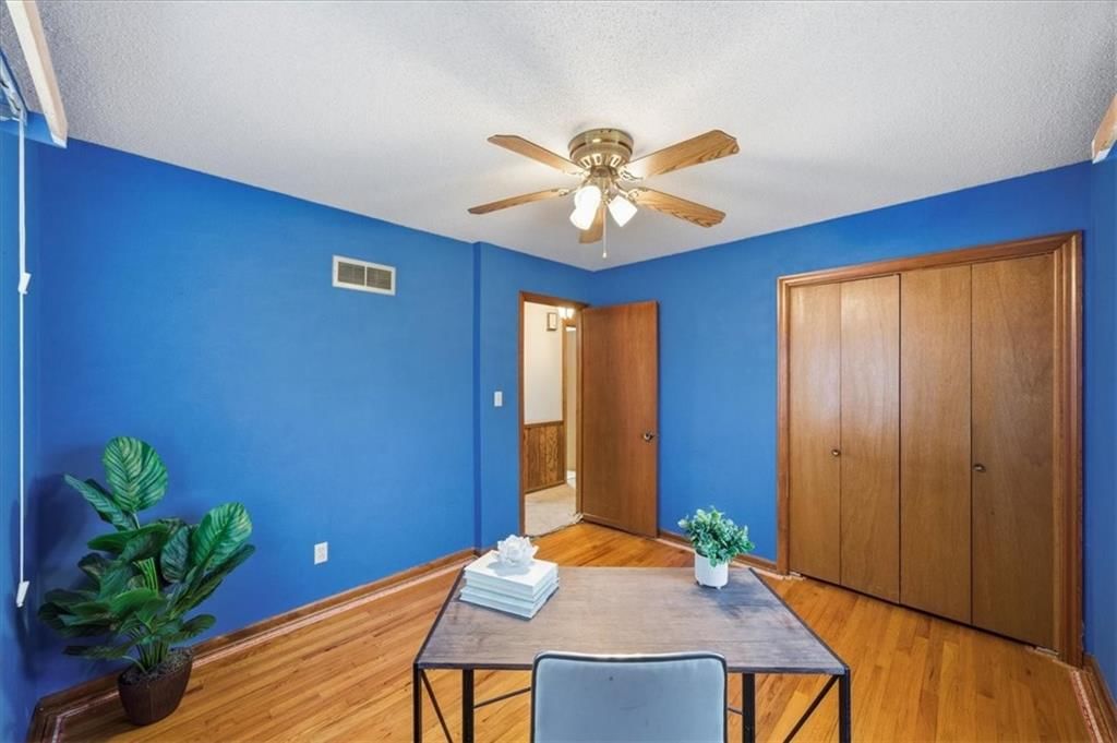 5628 Earnshaw Street — photo 20