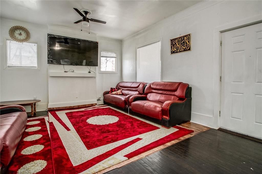 3223 Roberts Street — photo 5