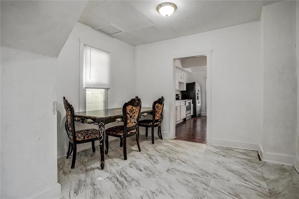 3223 Roberts Street — photo 6
