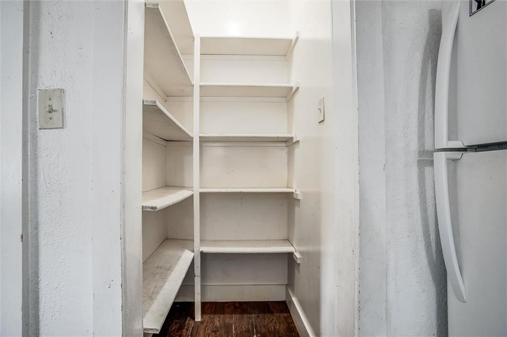 3223 Roberts Street — photo 9