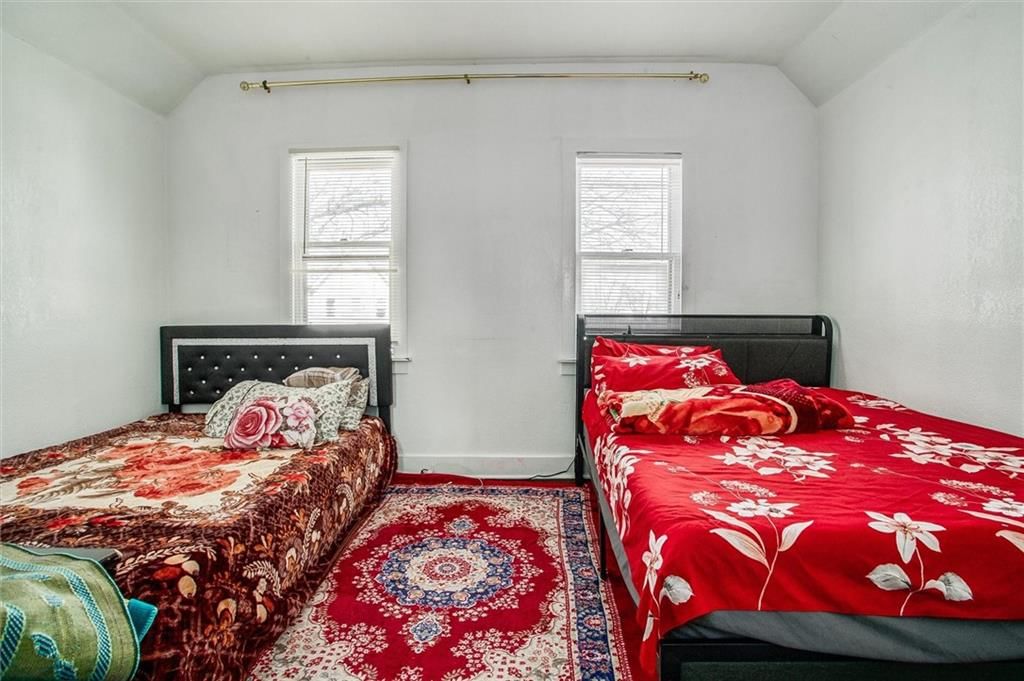 3223 Roberts Street — photo 15