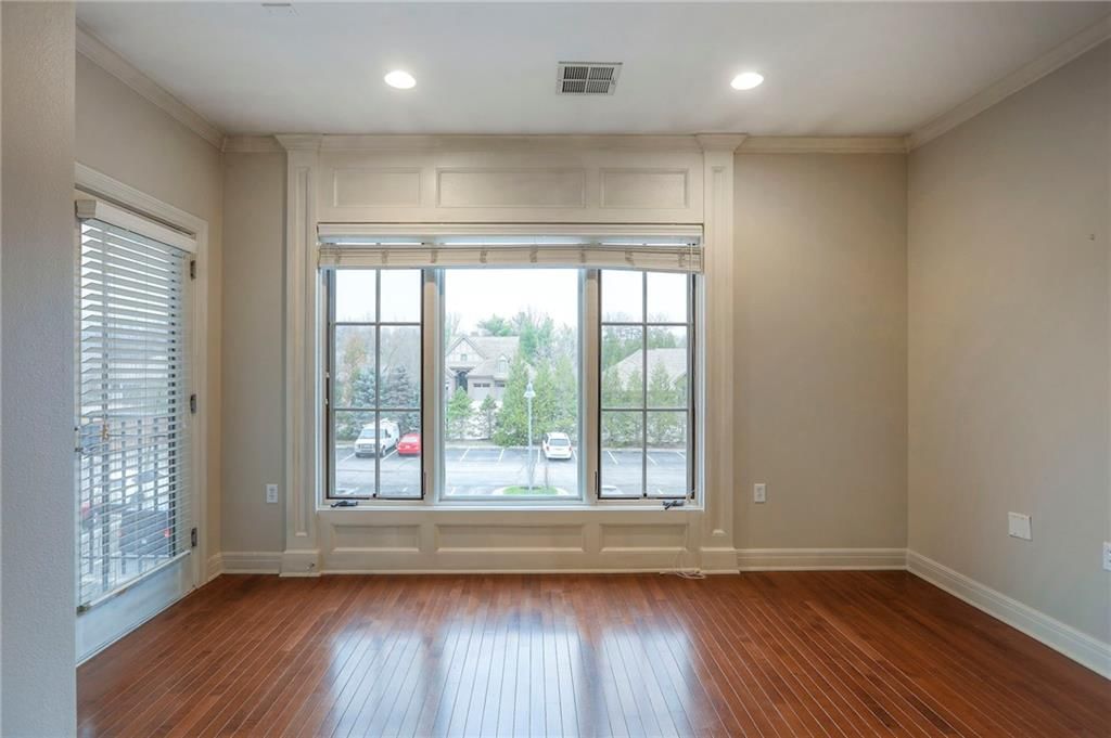 10531 Mission Road Unit #207 Road — photo 10