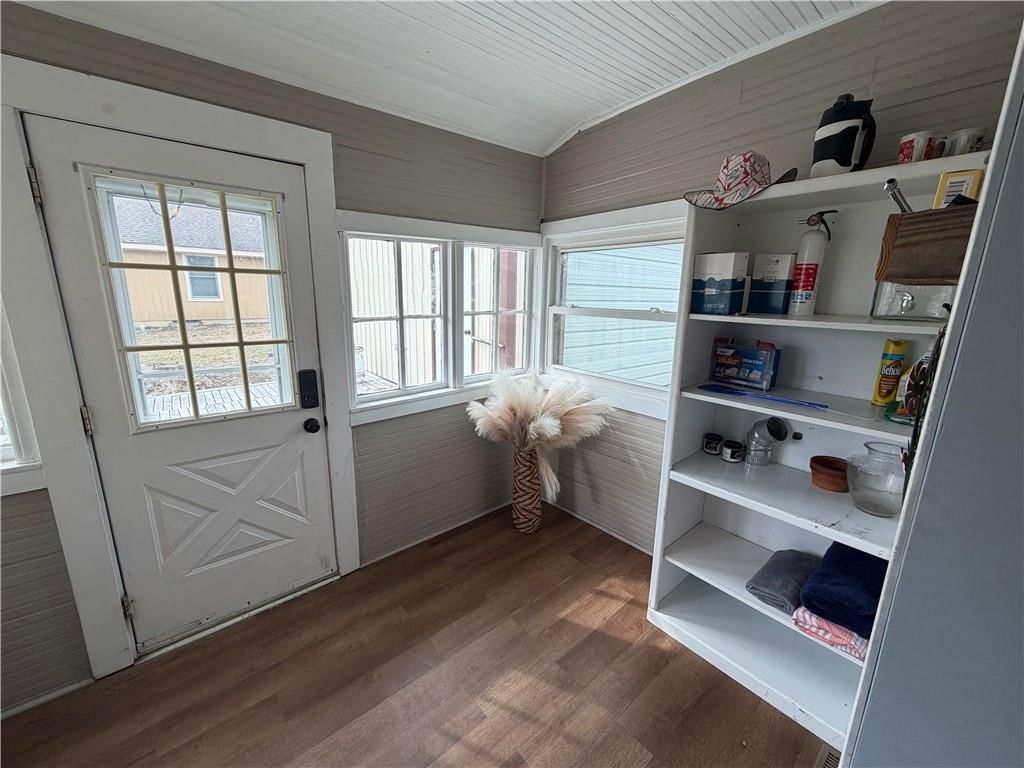 611 N Chestnut Street — photo 10