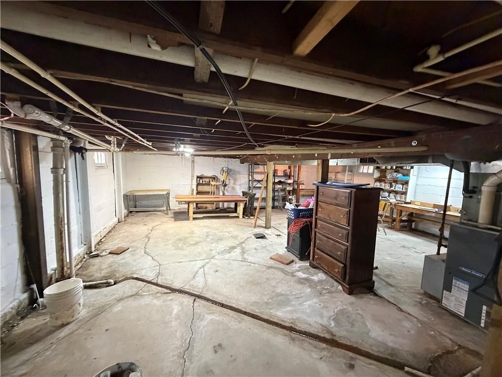 611 N Chestnut Street — photo 37