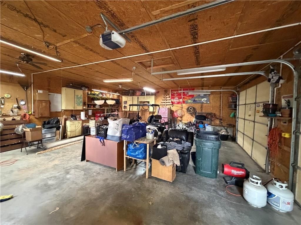 611 N Chestnut Street — photo 44