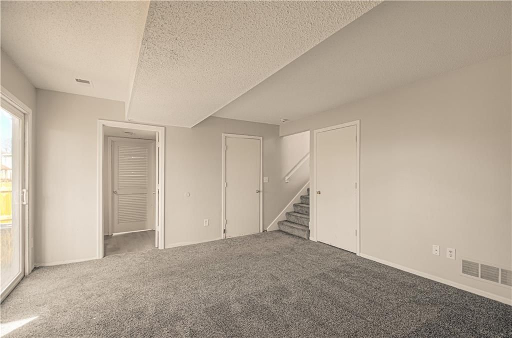 511 E 97th Terrace — photo 18