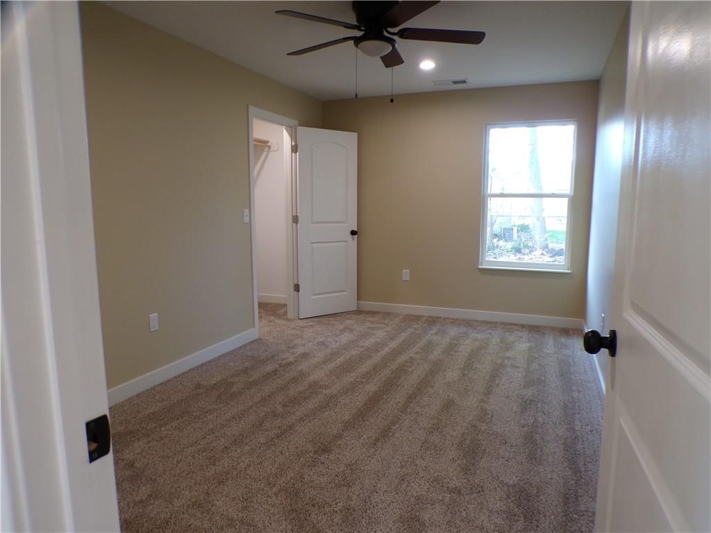309 S 5th Street — photo 5