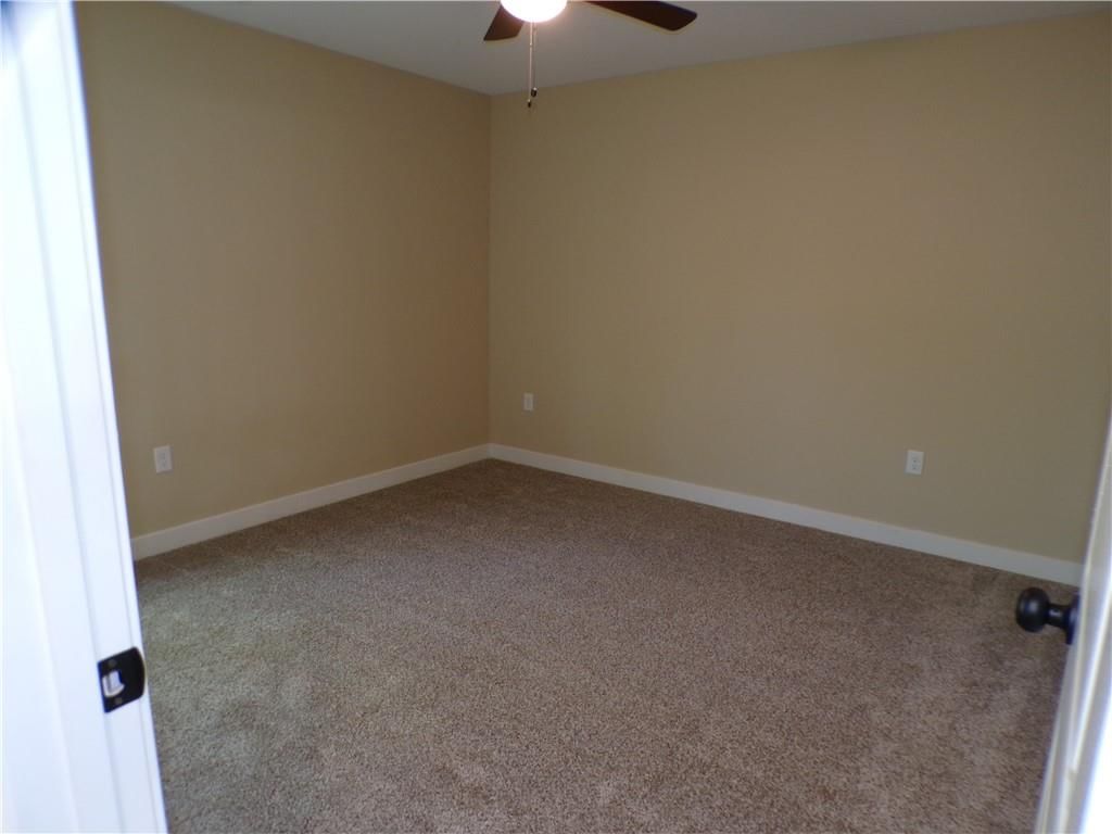 309 S 5th Street — photo 8