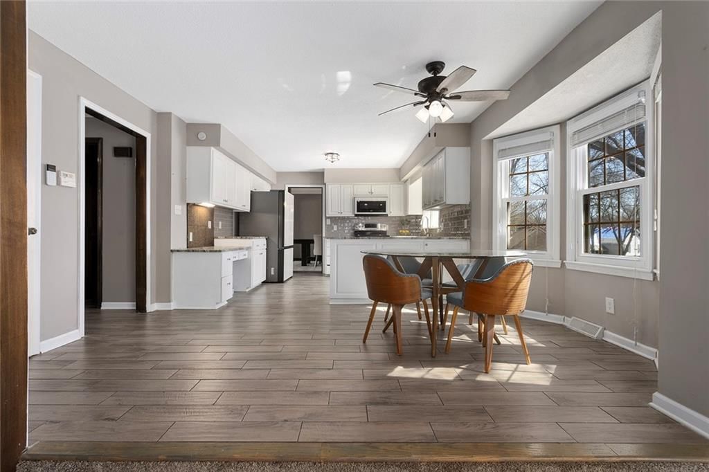 9709 N Harrison Street — photo 16