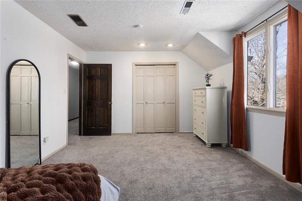 9709 N Harrison Street — photo 34