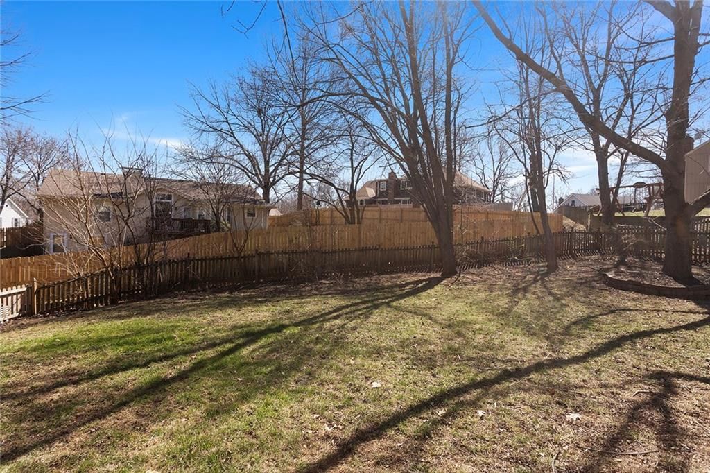 9709 N Harrison Street — photo 47