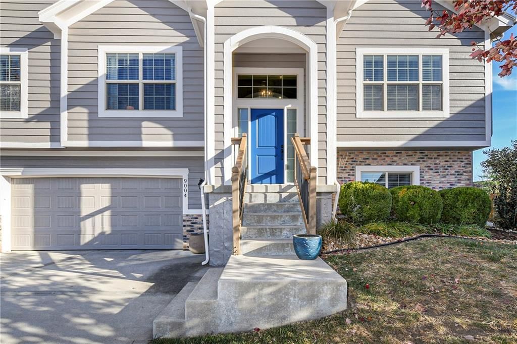 9004 SW 9th Terrace Court — photo 4
