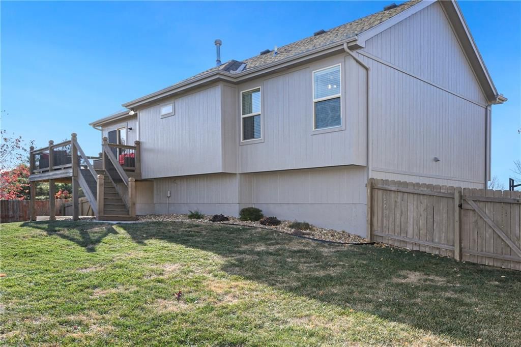 9004 SW 9th Terrace Court — photo 35