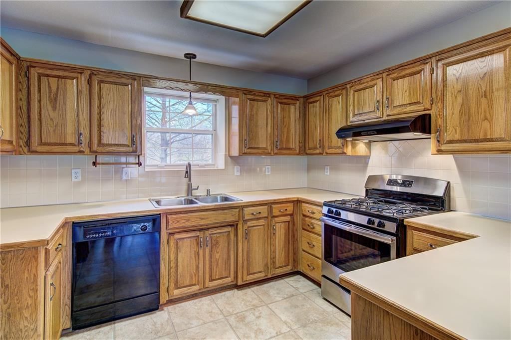 628 SE Ashton Drive — photo 7