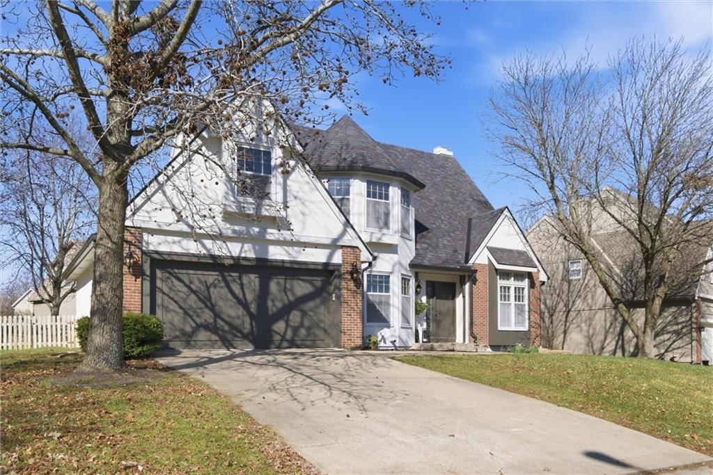 13810 Pembroke Lane — photo 4