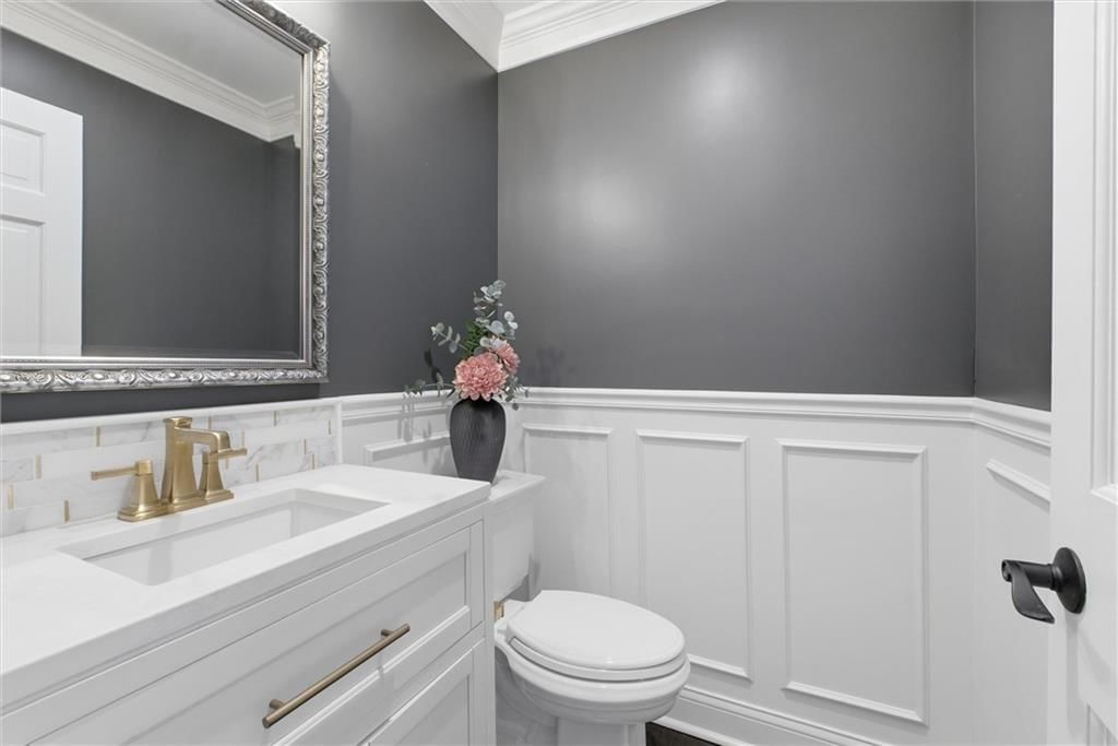 13810 Pembroke Lane — photo 25