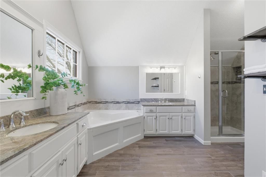 13810 Pembroke Lane — photo 28