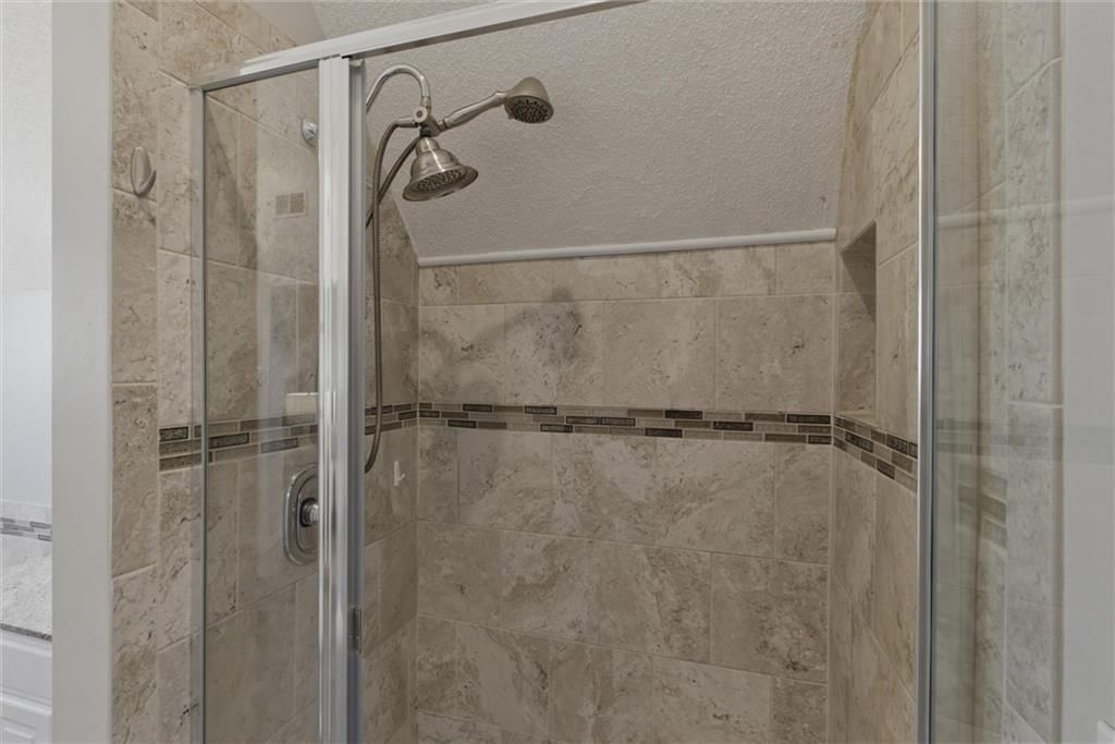 13810 Pembroke Lane — photo 31