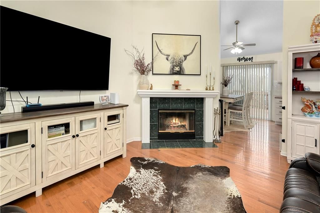 2925 Spring Garden Street — photo 8
