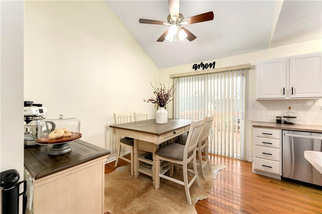 2925 Spring Garden Street — photo 10