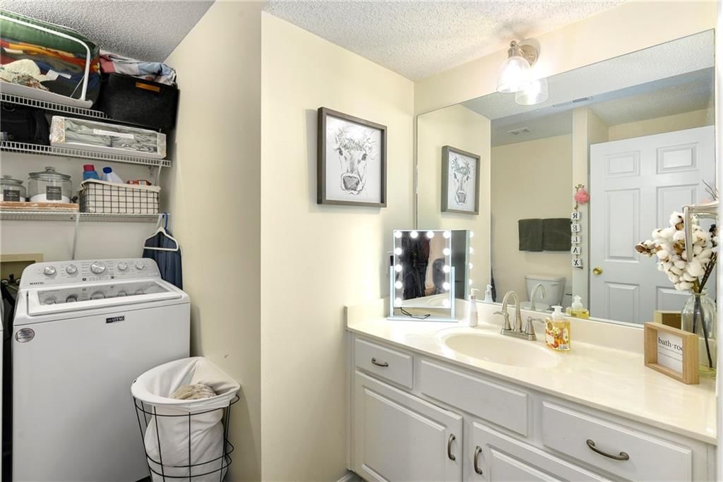 2925 Spring Garden Street — photo 35