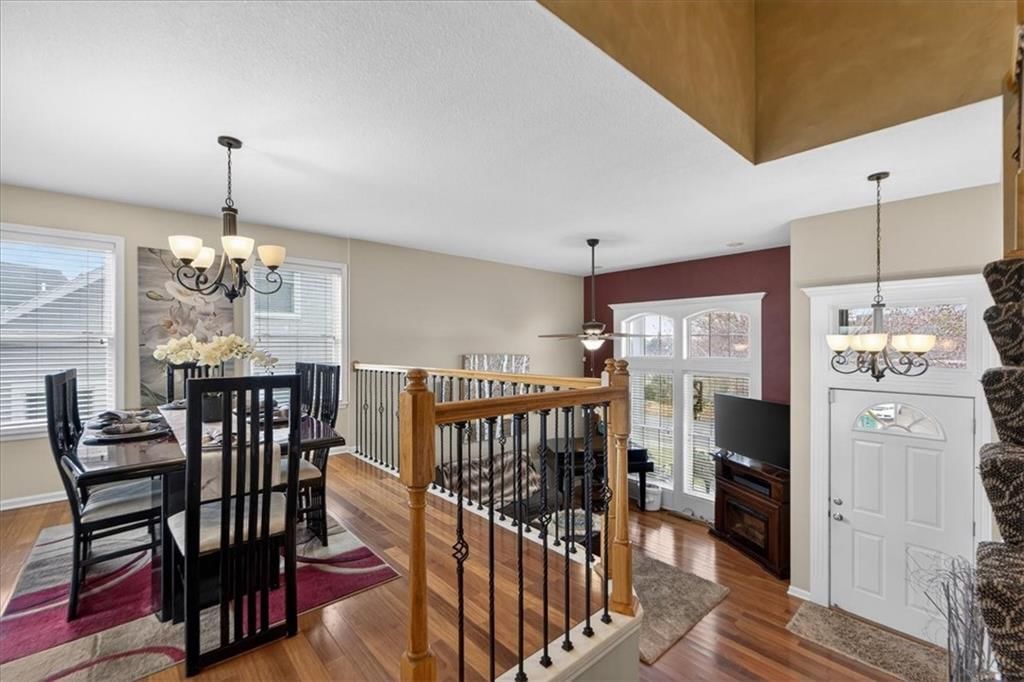 802 Redbud Drive — photo 39