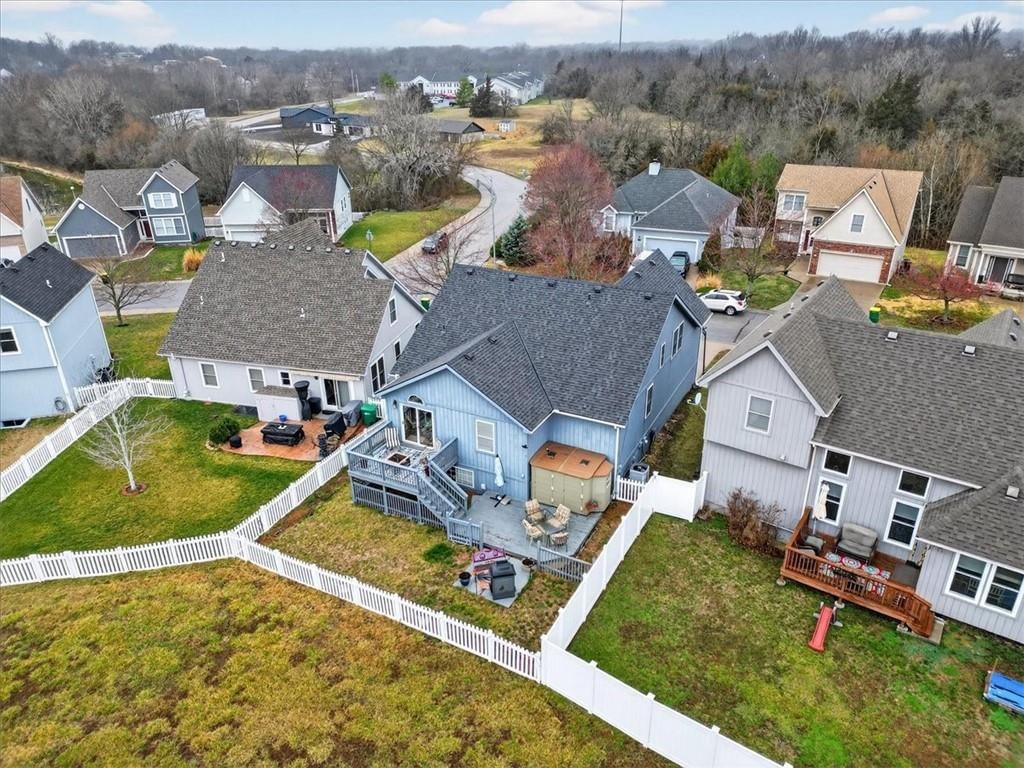 802 Redbud Drive — photo 67