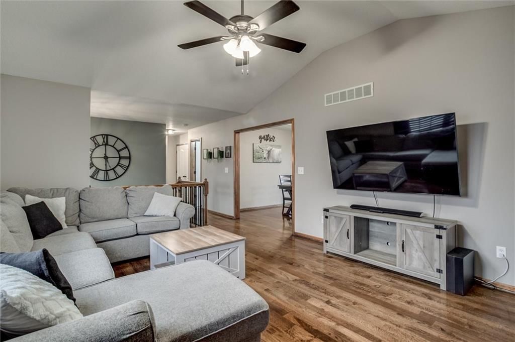 801 SW Misty Glen N/A — photo 10
