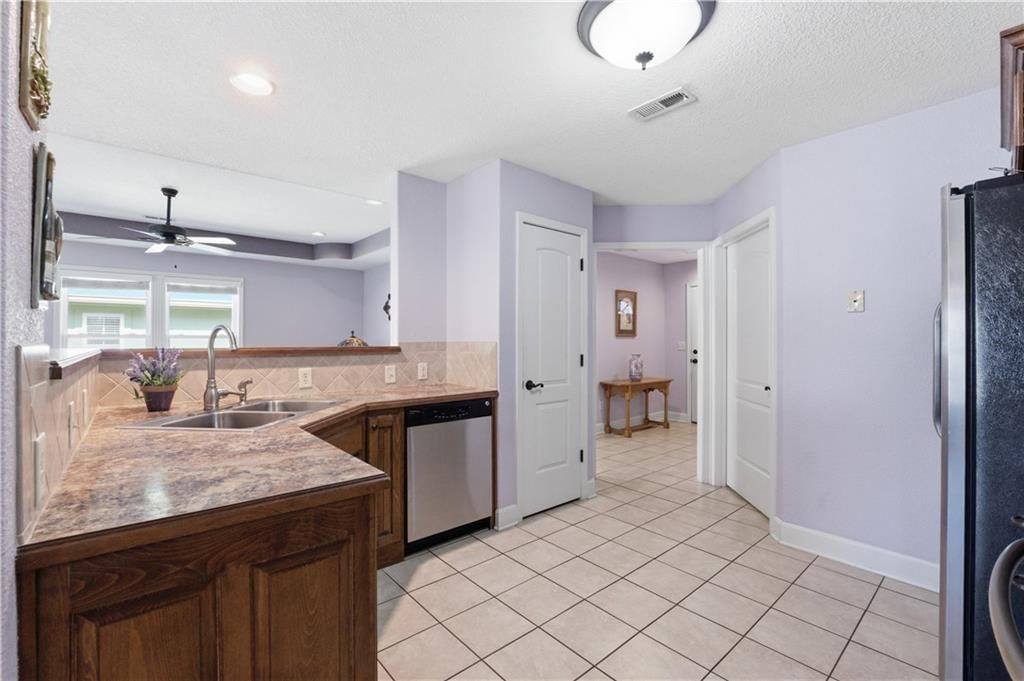 522 Neptune Drive — photo 10