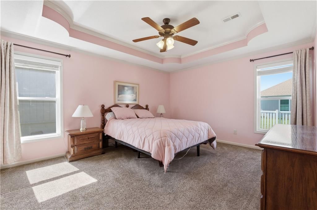 522 Neptune Drive — photo 17