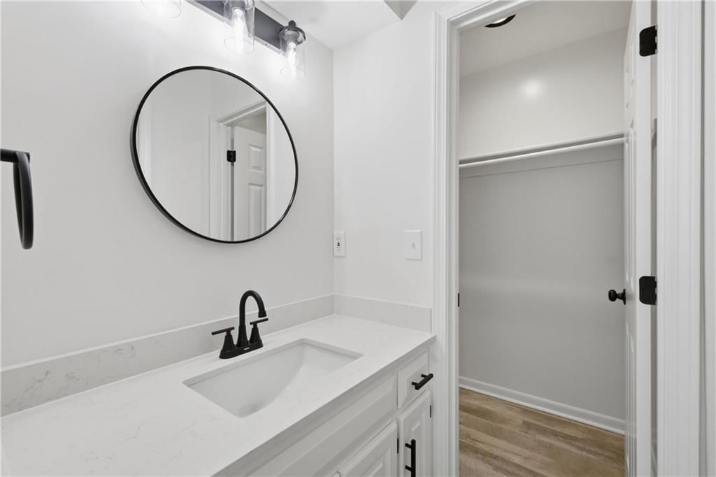 220 SW Green Teal Street — photo 12