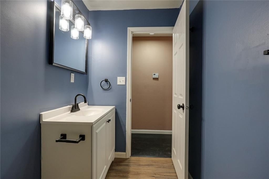 11215 E 49th Street — photo 13