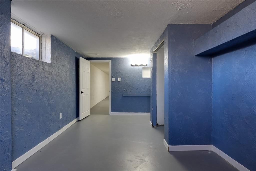 11215 E 49th Street — photo 28