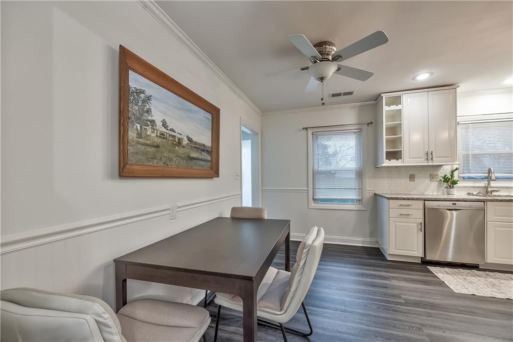 7243 Dearborn Street — photo 8